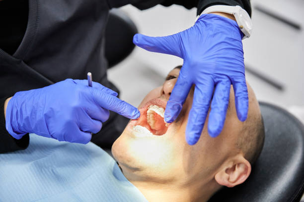 Best Emergency Cosmetic Dentistry in Devine, TX